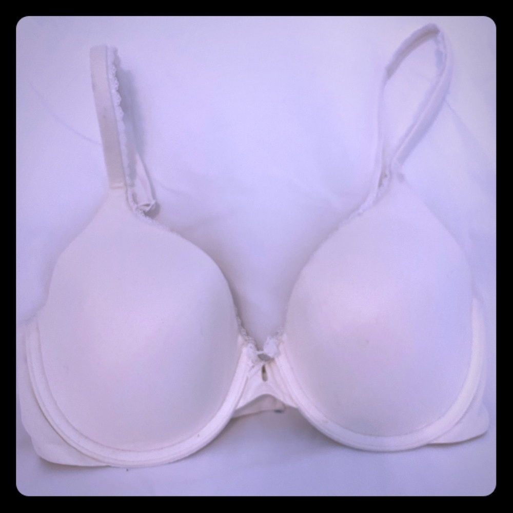 Victoria’s Secret White Bra